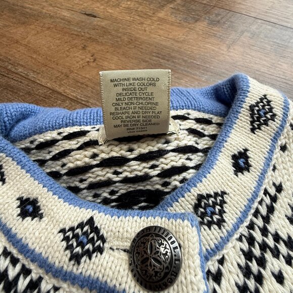 Women's LL Bean Nordic fair isle Sz Small snowflake sweater metal button Cotton - Picture 8 of 9